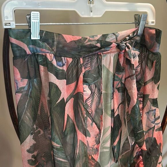 Rainforest Print Sarong Swim Coverup - Picture 4 of 6